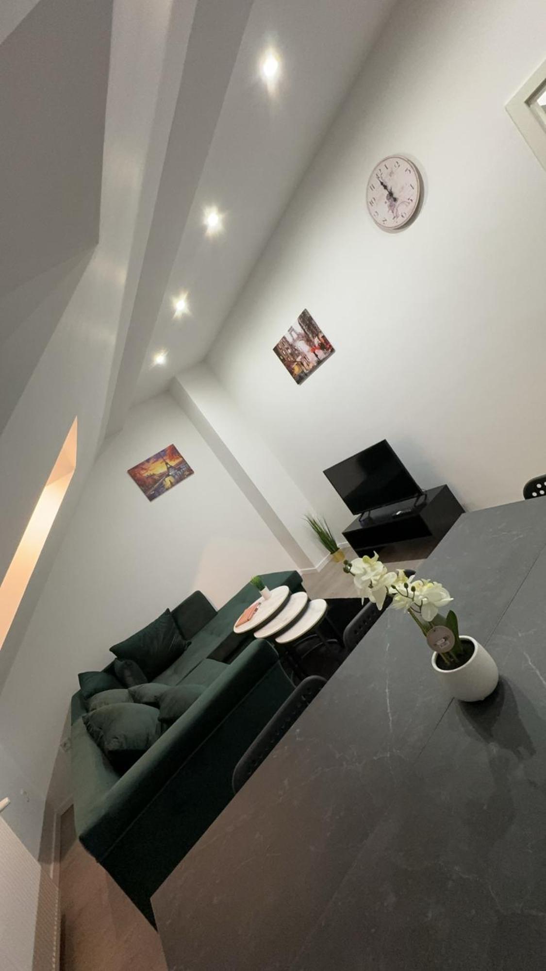 Paris By D&J Apartment'S Altenessen Nord מראה חיצוני תמונה